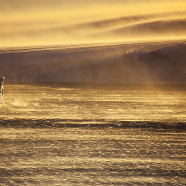 Antarctica 5 Katabatic storm Mawson Station 5093 x 3395